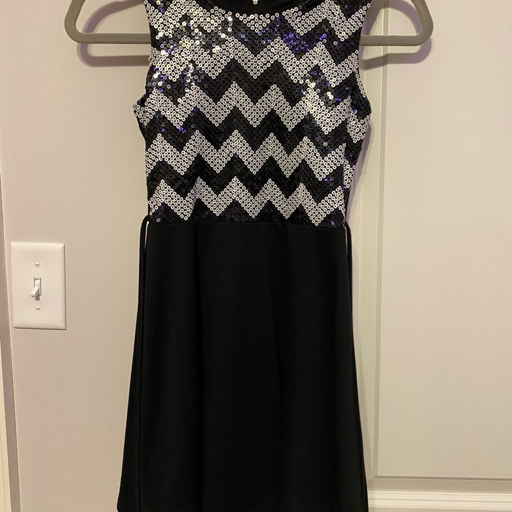 Girls dress